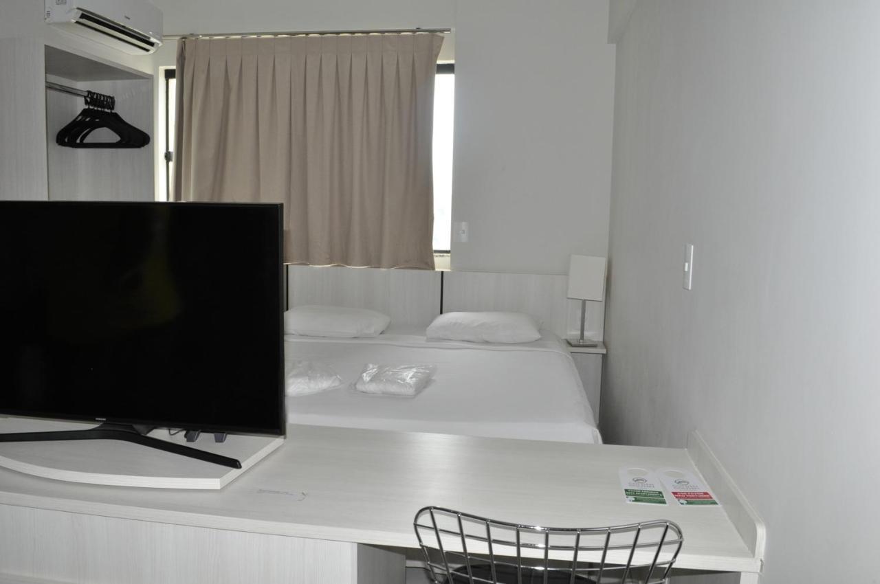 Apartamento Golden Dolphin Supreme - Achei Ferias Daire Caldas Novas Dış mekan fotoğraf